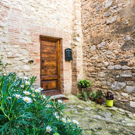 *La Torre Di Amelia* Nel Cuore Dell' Umbria Extérieur photo