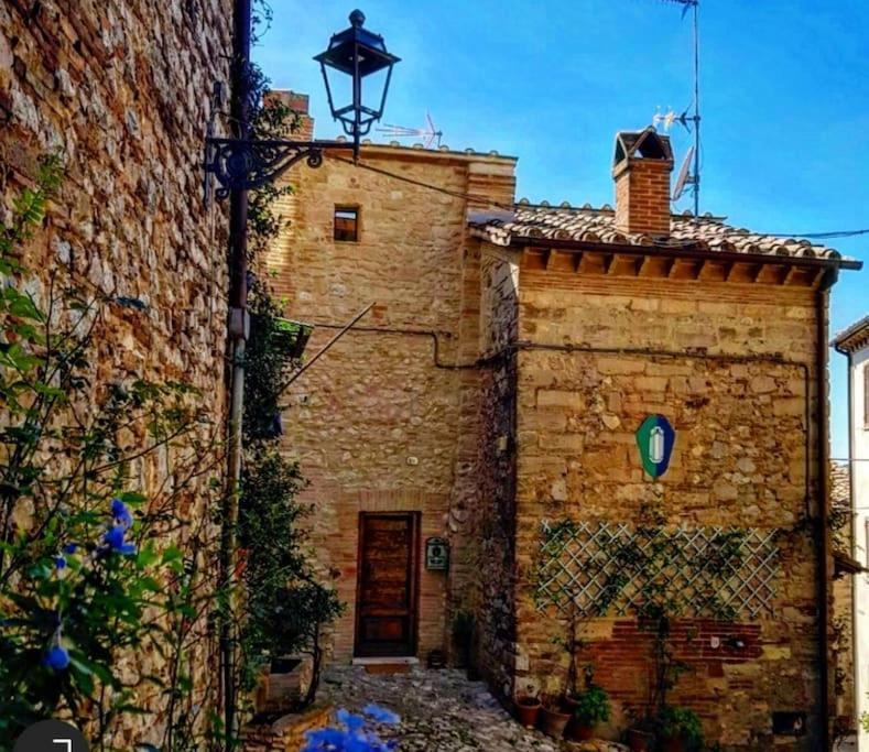 *La Torre Di Amelia* Nel Cuore Dell' Umbria Extérieur photo